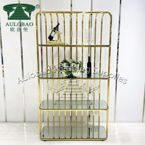 Corner Wine Glass Shelf