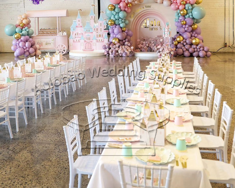 wedding-chairs