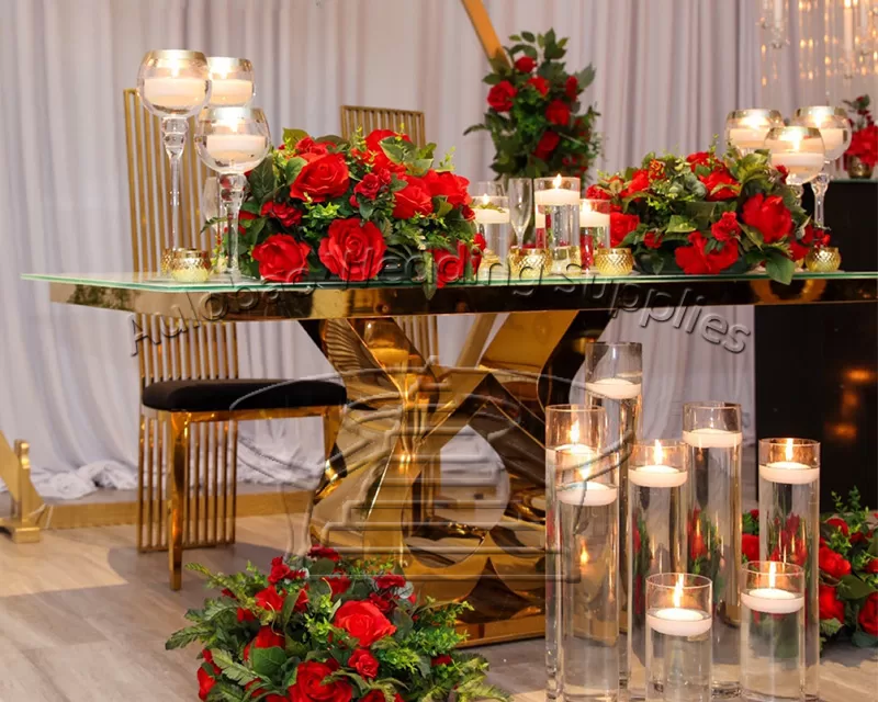 Sweetheart Table