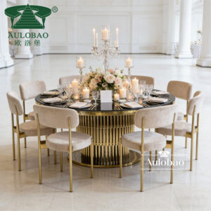Round Wedding Table
