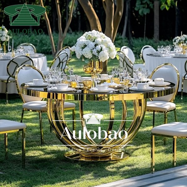 Round Table For Wedding