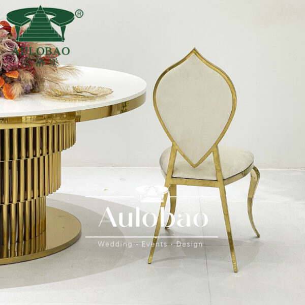 Luxury Commercial Chair