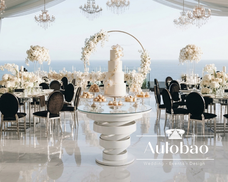 Wedding Cake Tables